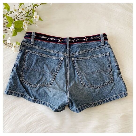 Vintage Tommy Hilfiger High Waist Logo Band Shorts - Picture 3 of 7